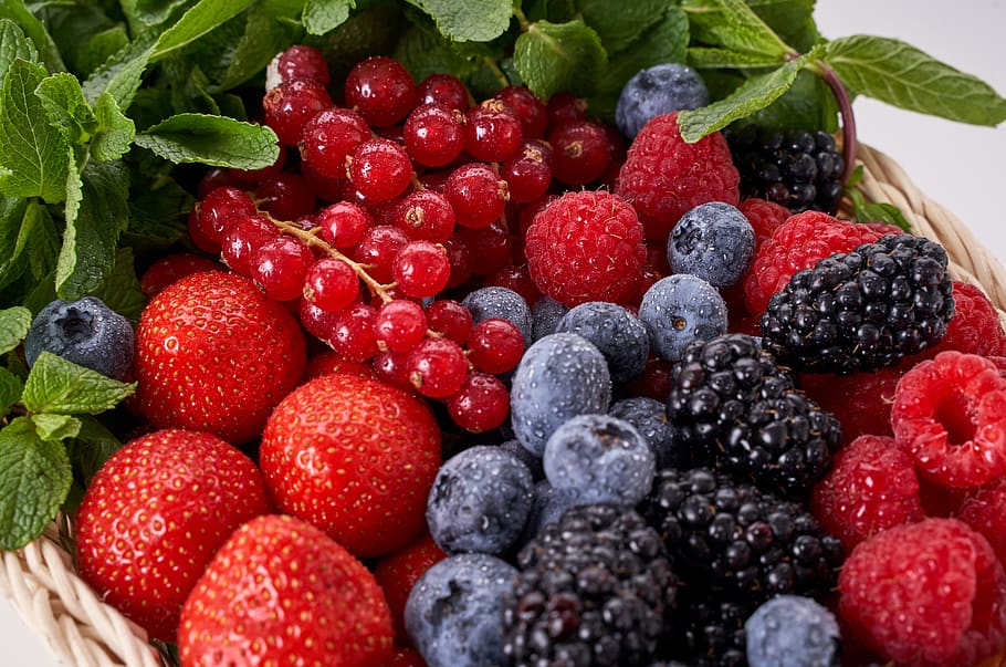 Triple Berry Summer Salad